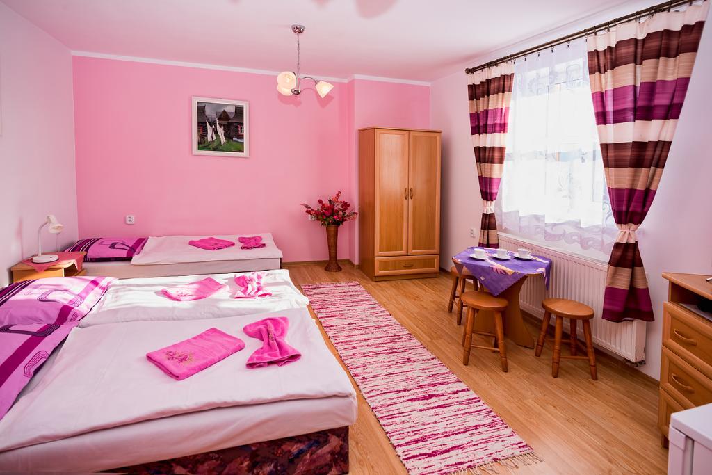 Penzion Horec III Ždiar Exteriör bild